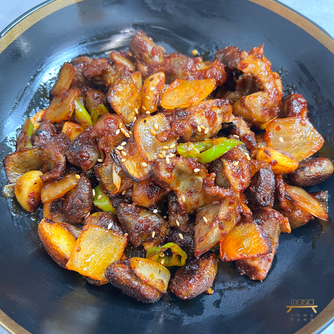 통마늘 닭똥집 & 염통 구이 (완조리) Grilled Chicken Gizzard & Heart with Whole Garlics (Cooked)