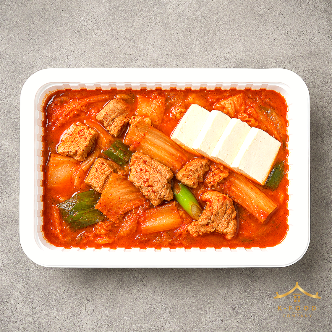 돼지고기 김치찌개 (완조리) Pork Kimchi Stew (Cooked)