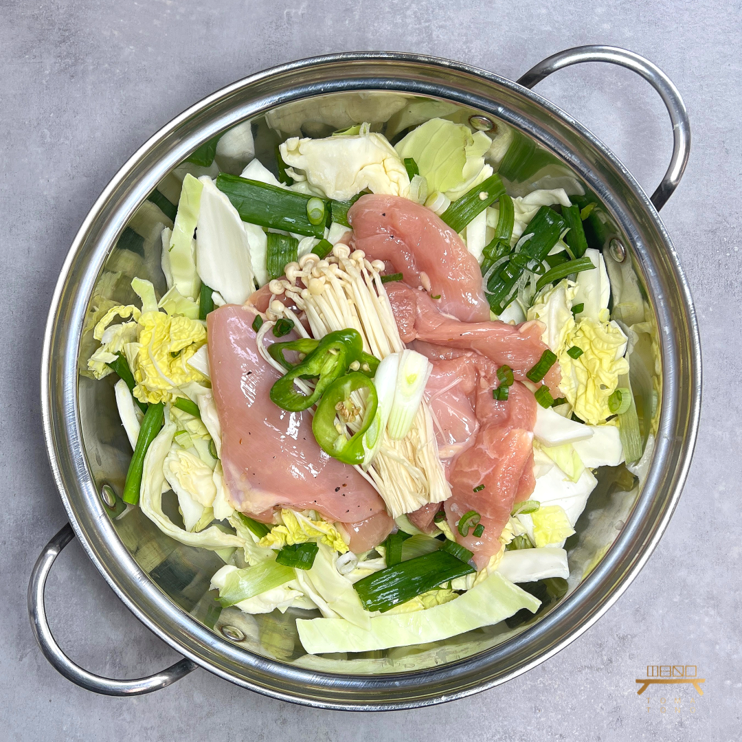 양배추 닭다리살 전골 Boneless Chicken Thigh Stew with Cabbage