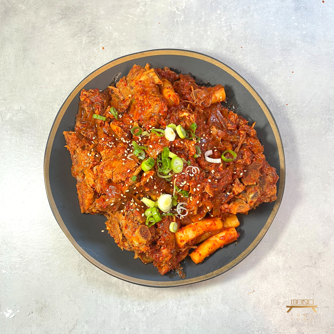 돼지뼈찜 feat 납작당면 Spicy Braised Pork Neck Bone feat. Flat Glass Noodles