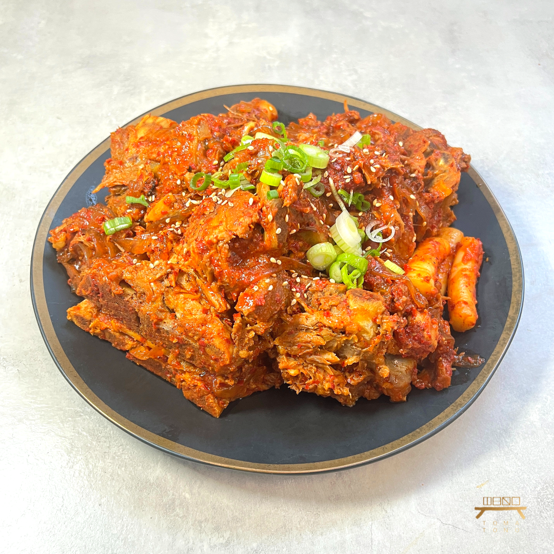 돼지뼈찜 feat 납작당면 Spicy Braised Pork Neck Bone feat. Flat Glass Noodles