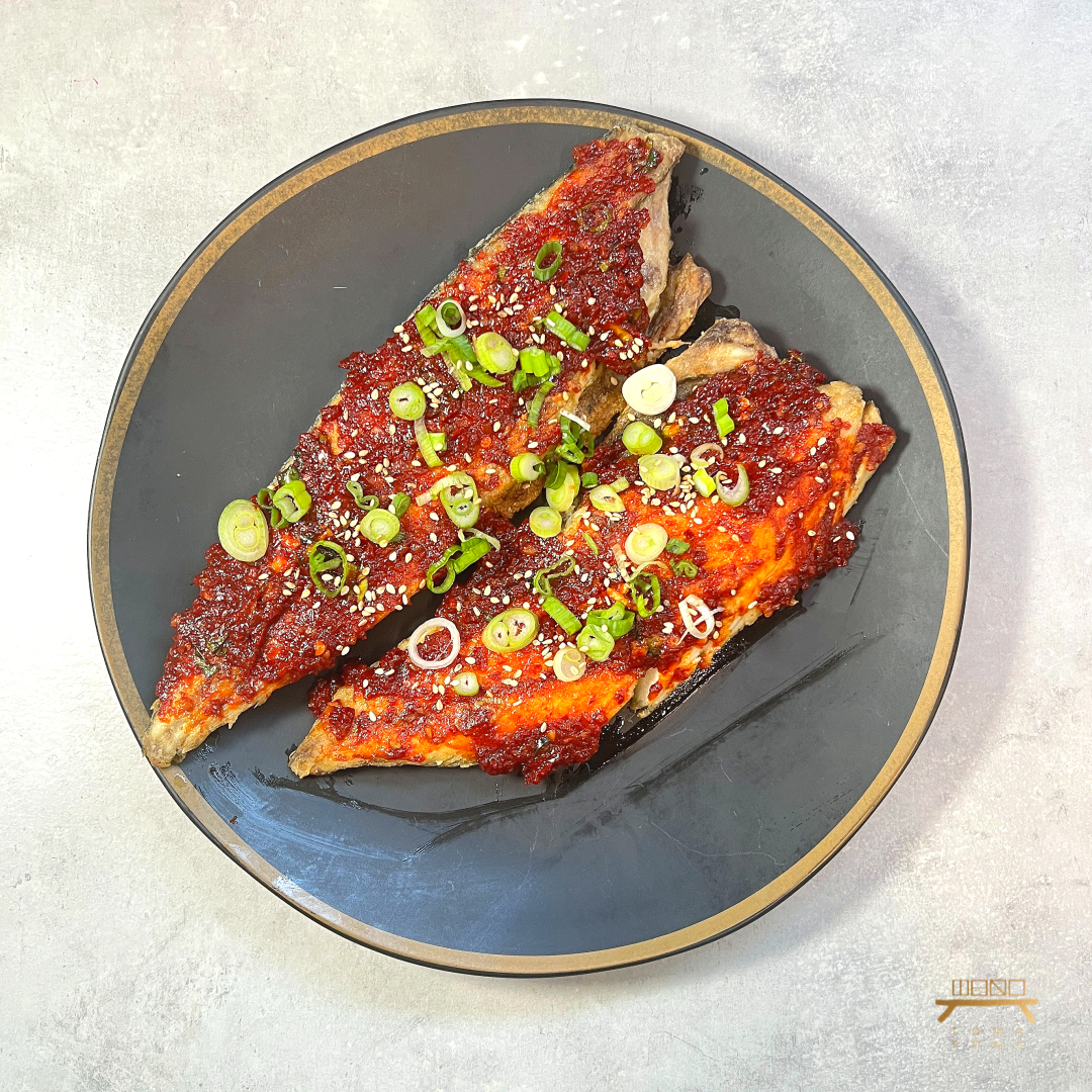 양념고갈비 Mackerel with Spicy Sauce
