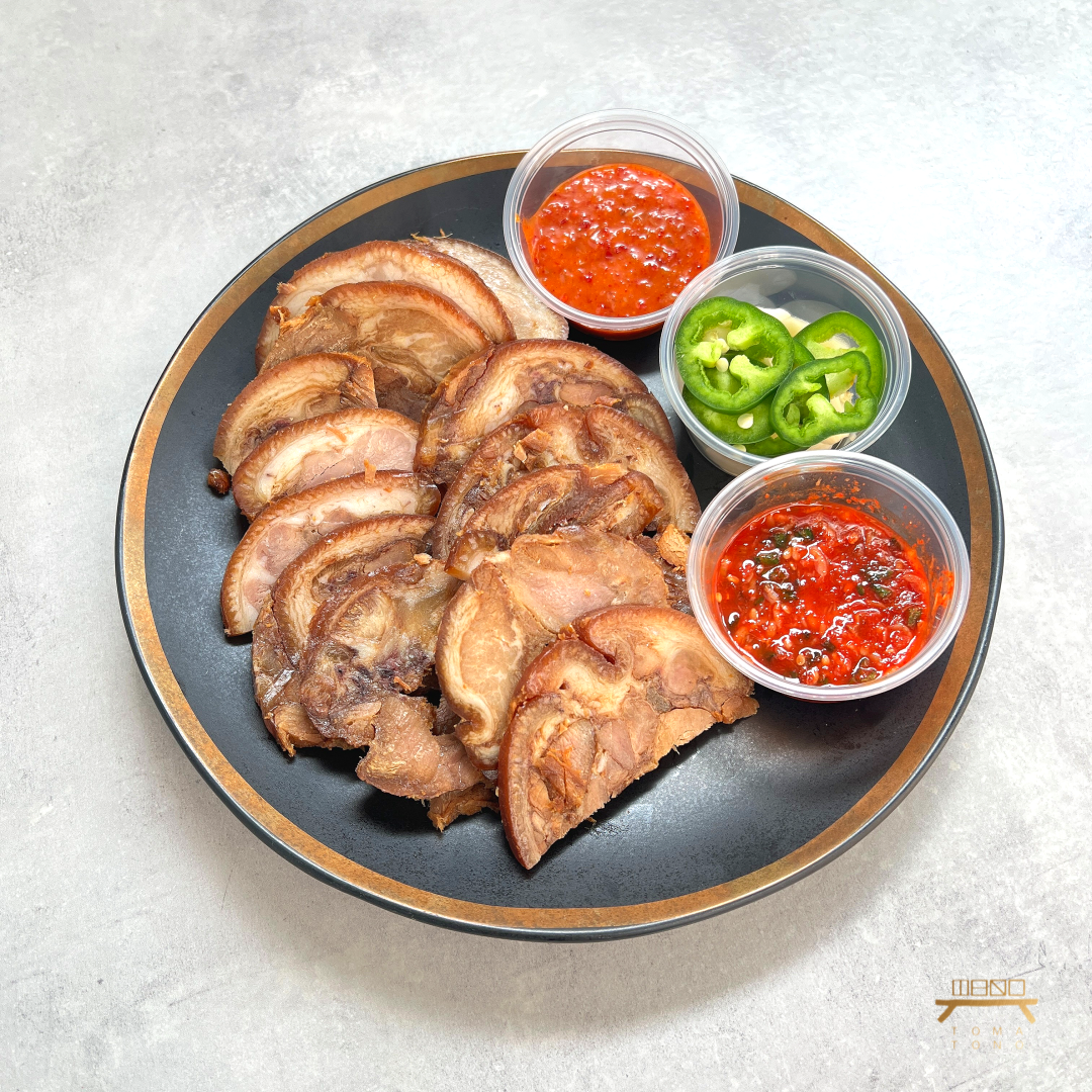 냉족발편육 (완조리) Thin Pig's Trotter Slices (Cooked)